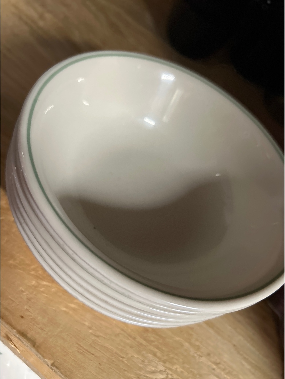 Corelle x6 breakfast bowls, almond with green trim